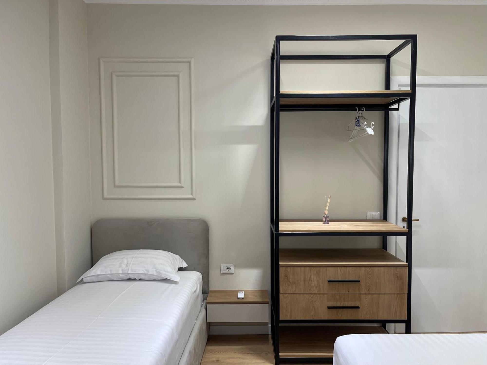 Gem In The Heart Of Tirana Apartment Bagian luar foto