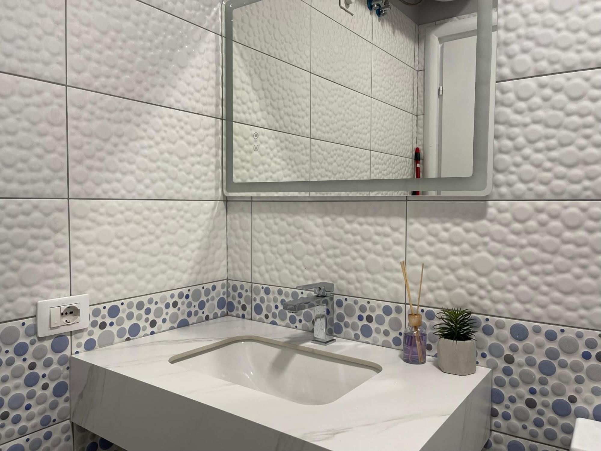 Gem In The Heart Of Tirana Apartment Bagian luar foto